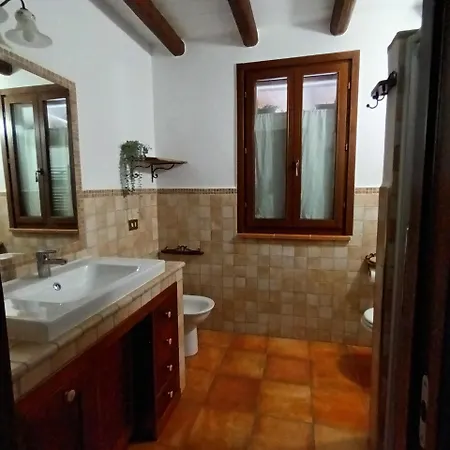 I Gelsomini بيت للعطل Grancetta